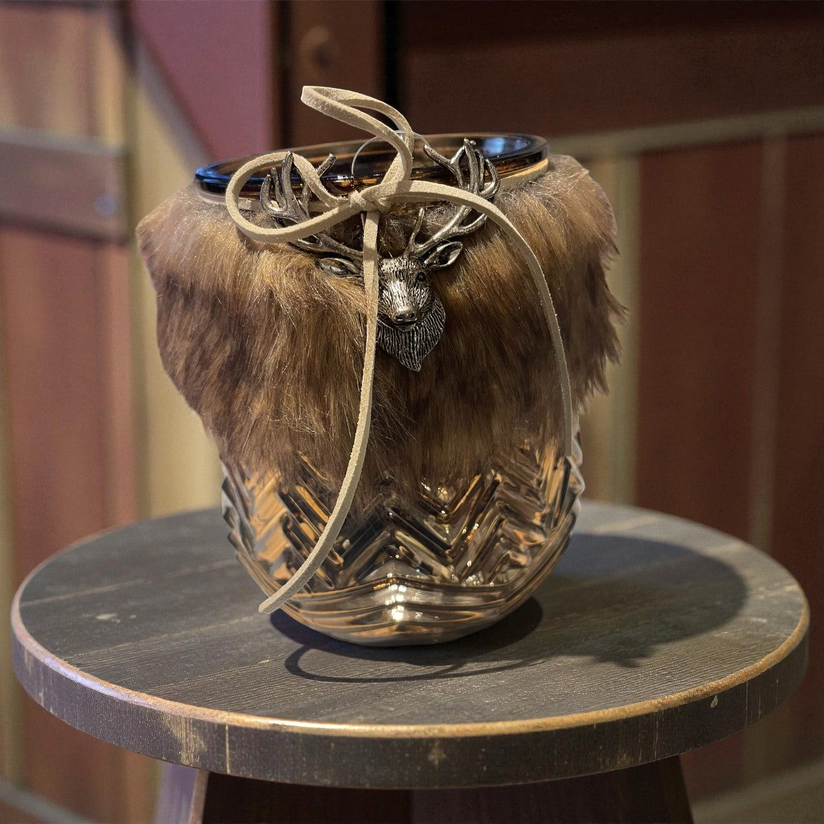 🦌 Kerst windlicht bruin met rendier en nepbont – Ø12 x 14 cm