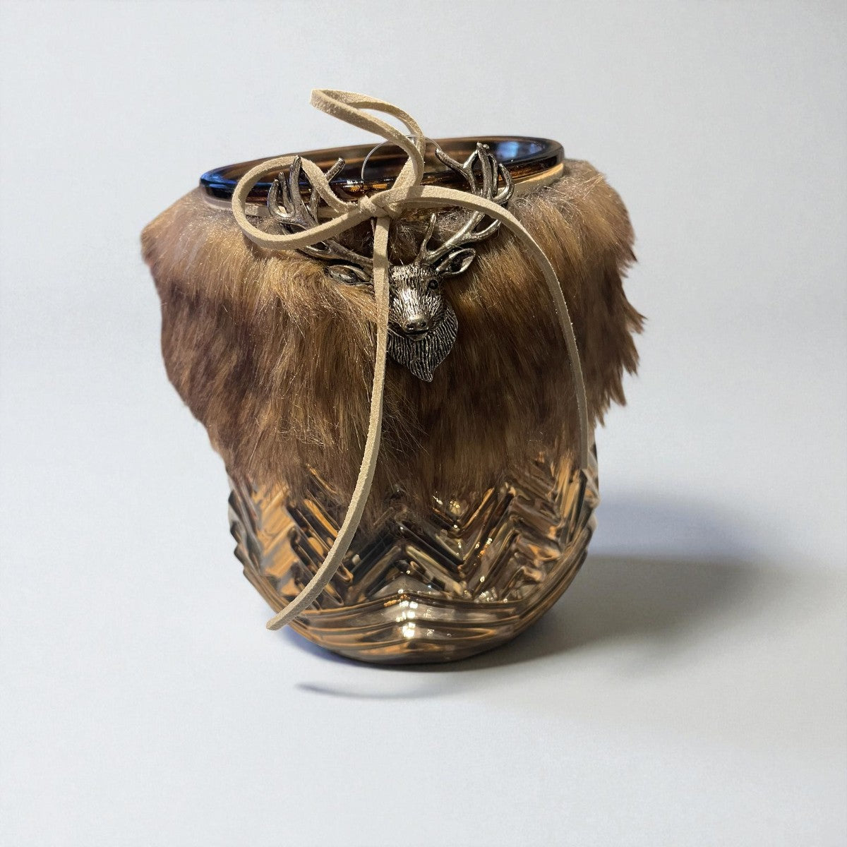 🦌 Kerst windlicht bruin met rendier en nepbont – Ø12 x 14 cm