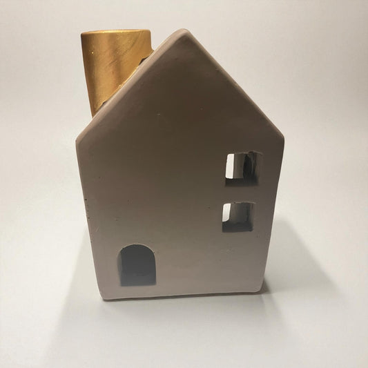 🏠 Waxinelicht huis met gouden schoorsteen – 11x8x16 cm