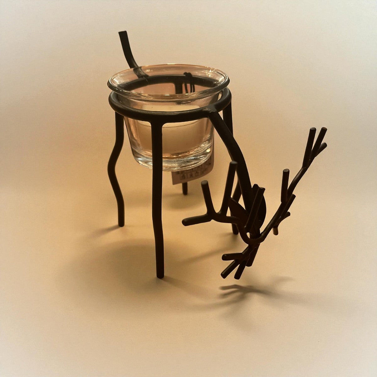 🦌 Waxinelichthouder grazend rendier van metaal – 11 cm