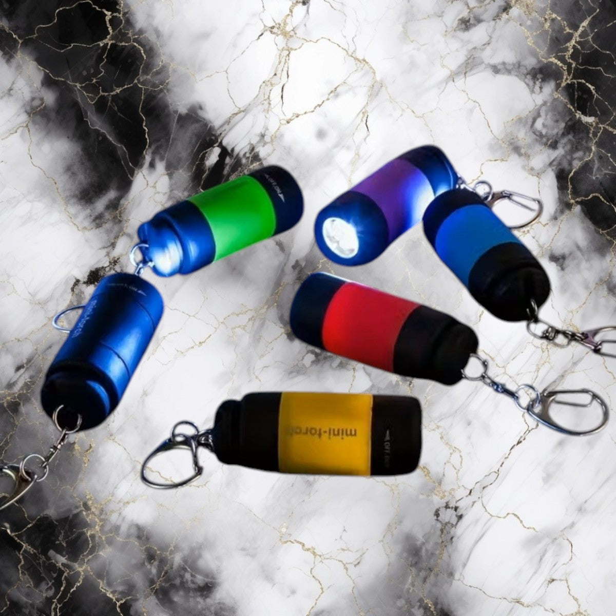 LED Sleutelhanger Zaklamp – USB Oplaadbaar en Compact