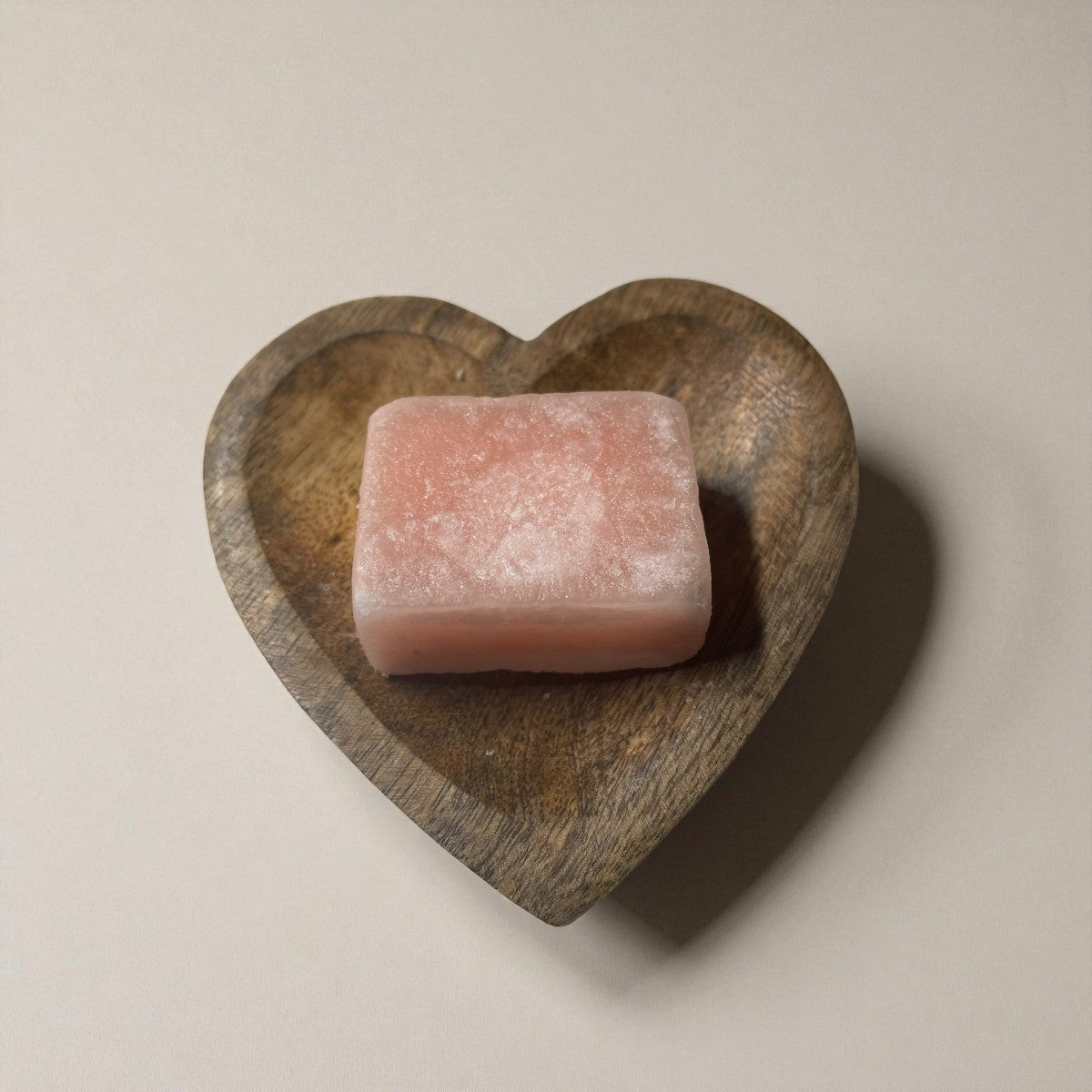 Cadeauset Houten Schaaltje Hartvormig met Mini Rasp en Amberblok Rose